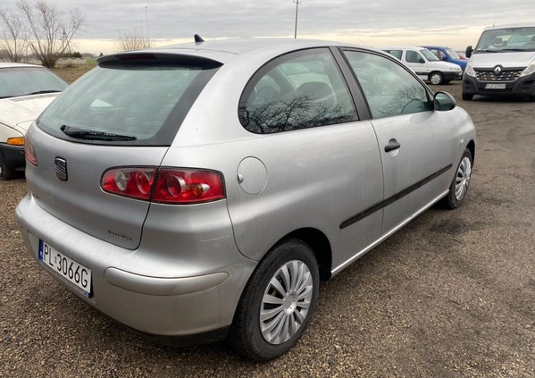 Seat Ibiza cena 4500 przebieg: 240000, rok produkcji 2003 z Leszno małe 46